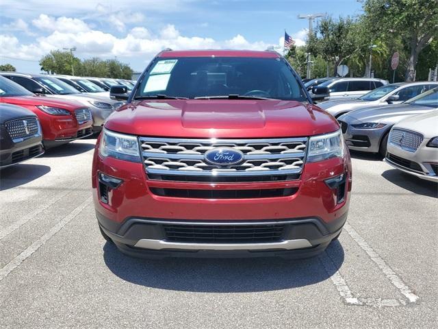 2018 ford explorer xlt