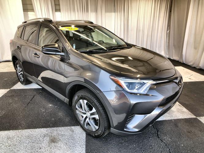 used 2018 toyota rav4 fwd le fayetteville, nc 28303 for sale in fayetteville, north carolina