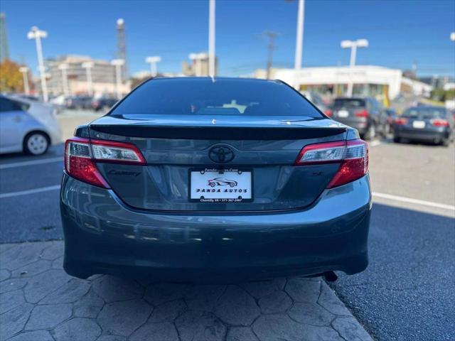2012 toyota camry se