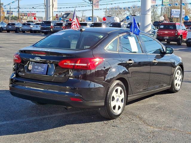 2016 ford focus s