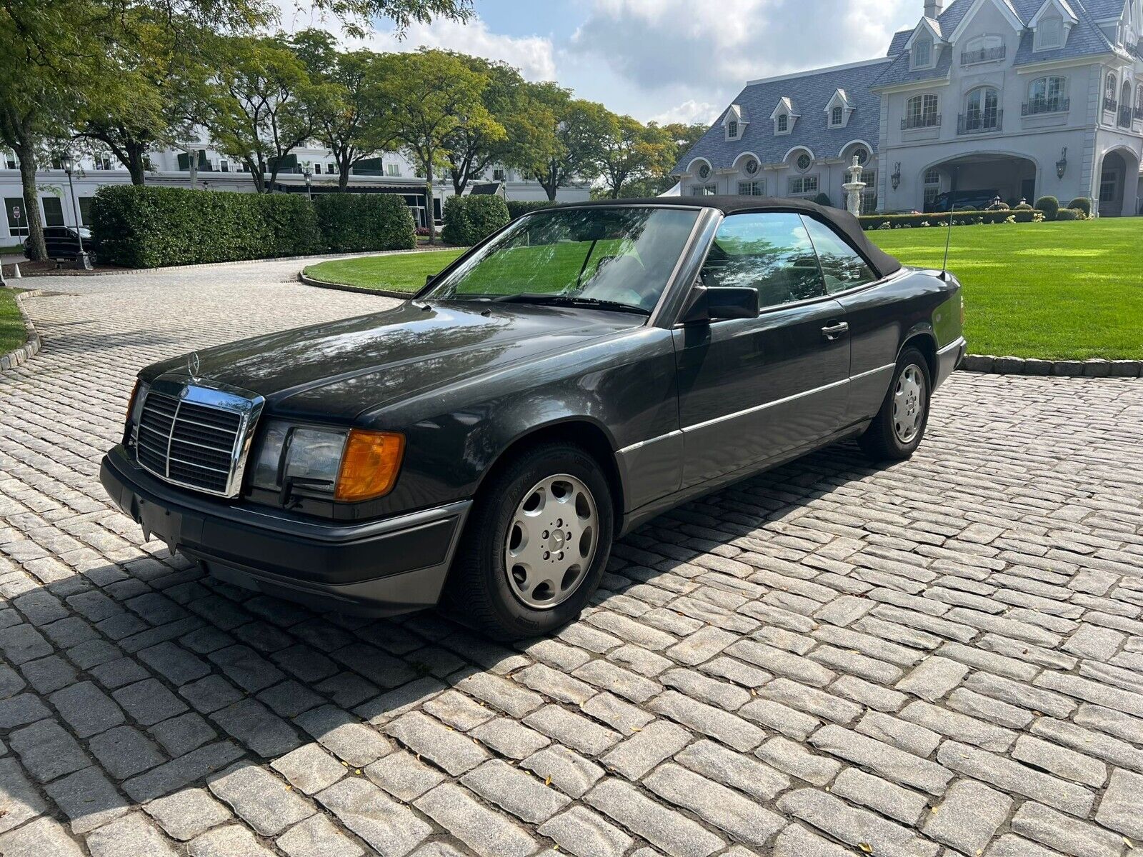 1993 mercedes-benz 300-series