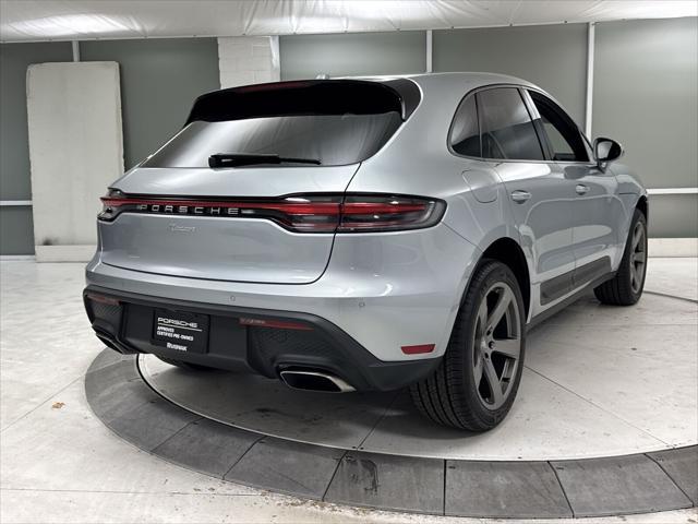 2024 porsche macan base