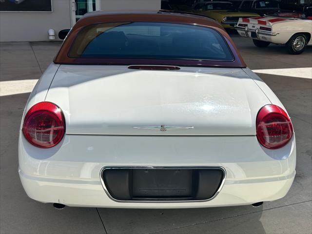 2003 ford thunderbird