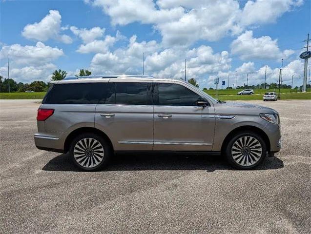 2020 lincoln navigator reserve