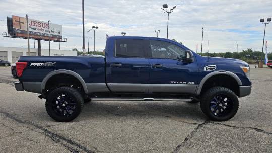 2016 Nissan Titan