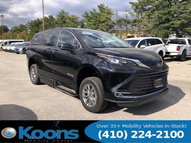 2024 toyota sienna xle