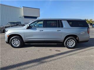 2023 Chevrolet Suburban lt