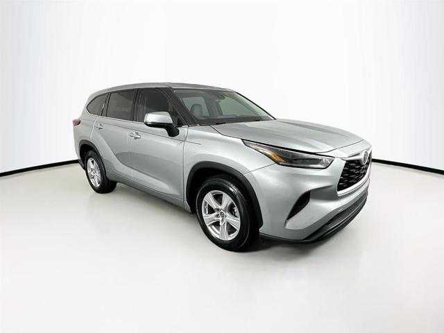 2021 toyota highlander l