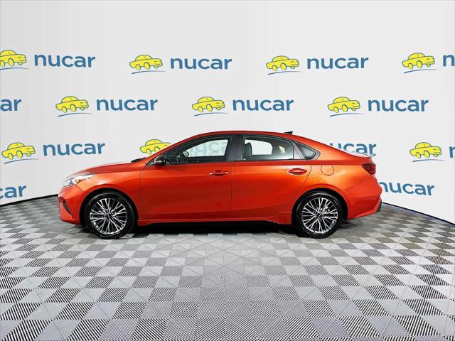 2023 kia forte gt-line