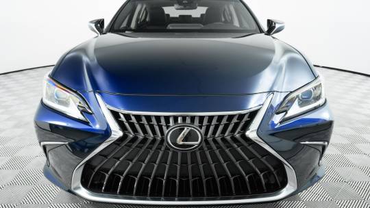 2023 Lexus ES