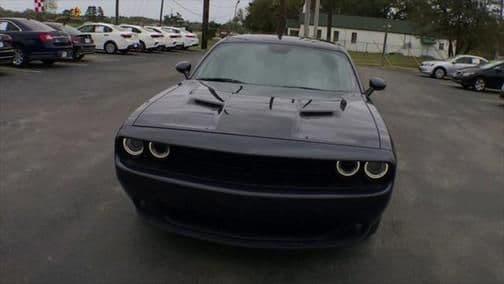 2019 dodge challenger sxt in savannah, georgia