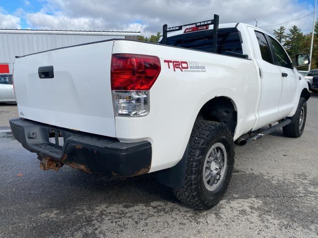 2010 toyota tundra grade