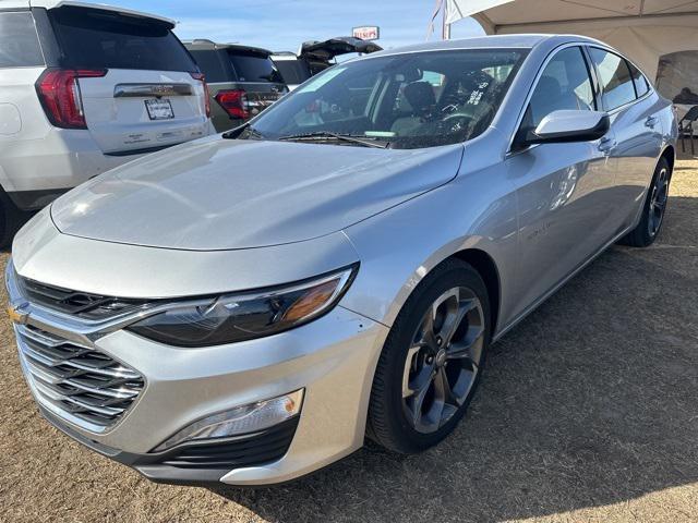 2022 chevrolet malibu fwd lt