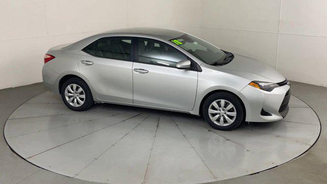 2017 toyota corolla le
