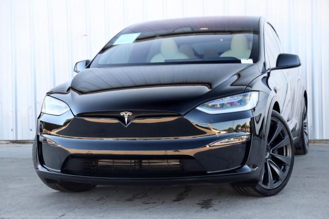 2022 tesla model x plaid tri motor all-wheel drive