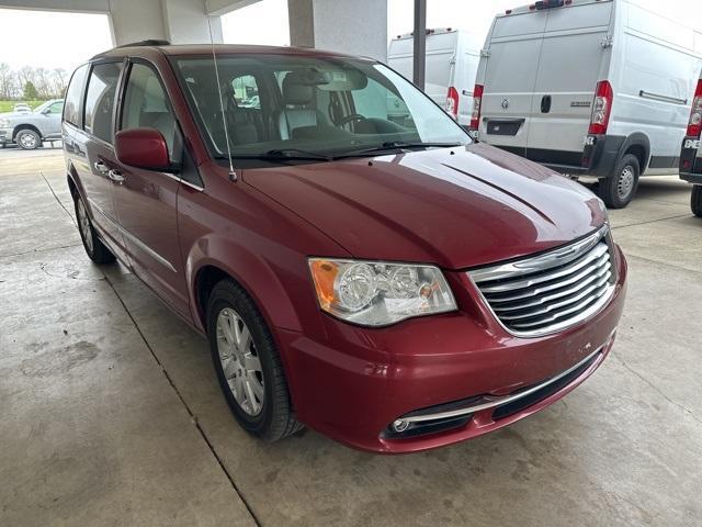 2015 chrysler town & country touring