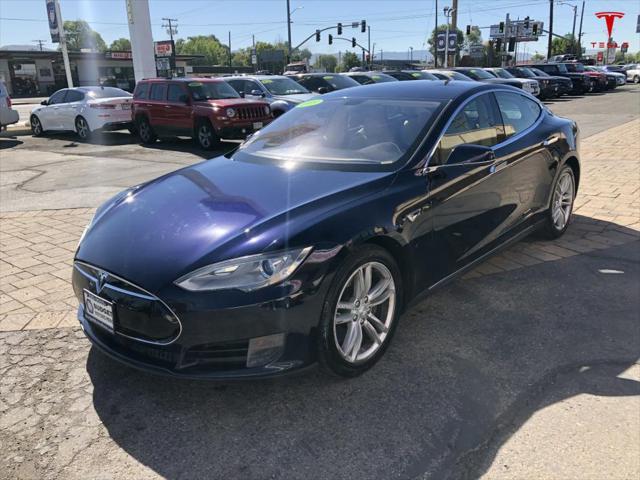 2013 tesla model s base