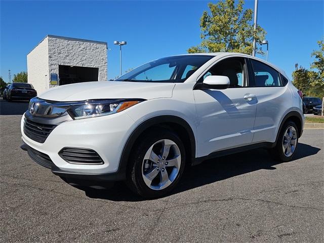 2022 honda hr-v lx