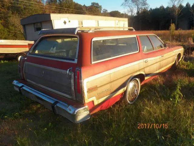 1974 ford countrysquire station wagon