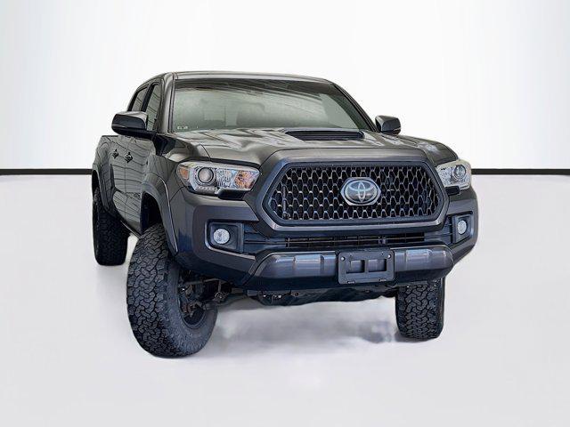 2018 toyota tacoma trd sport
