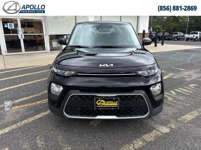 2022 kia soul lx
