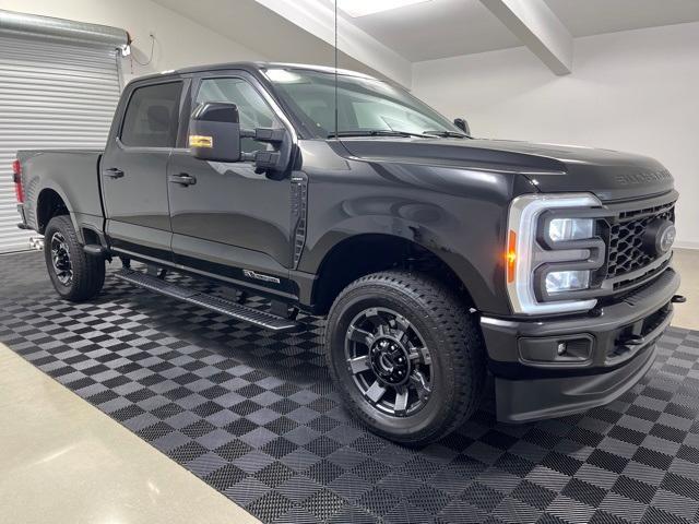 2023 ford f-250 lariat