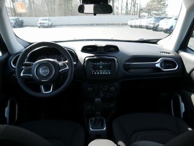 2021 jeep renegade latitude in alliance, ohio