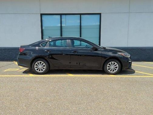 2019 kia forte in saint louis, missouri
