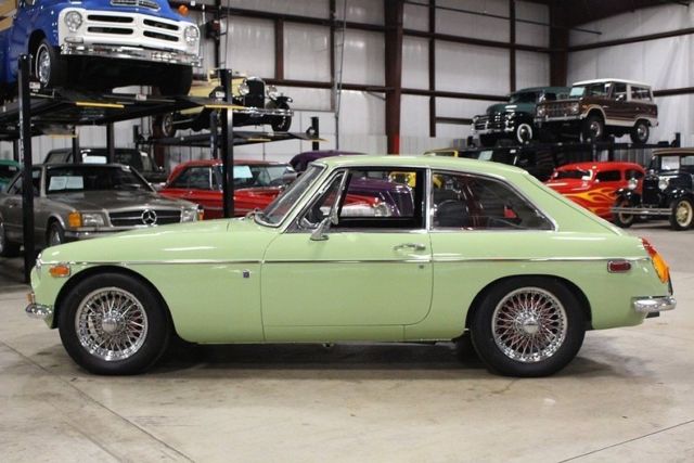 1970 mg mgb gt 26052 miles pistachio shale coupe 1800cc i4 4 speed w/ overdrive