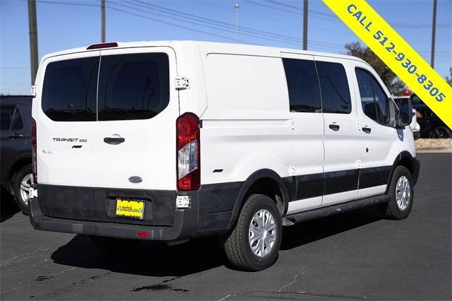2015 ford transit-250 base