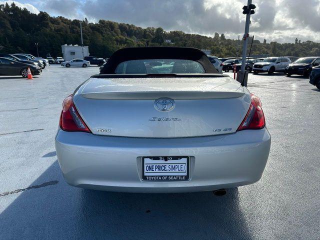 2005 toyota camry solara se
