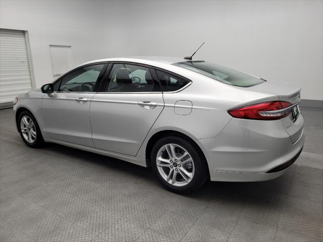 2018 ford fusion se