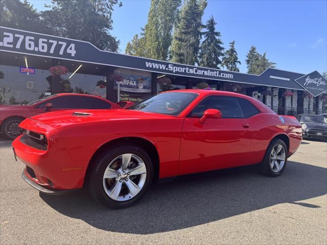 2018 dodge challenger sxt