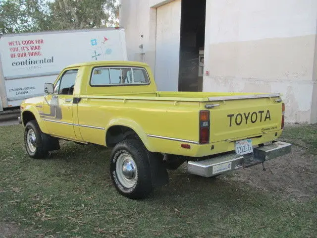 factory stock toyota long bed 4wd pickup. california rust free. original paint