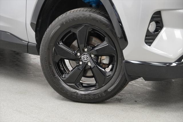 2020 toyota rav4 hybrid se