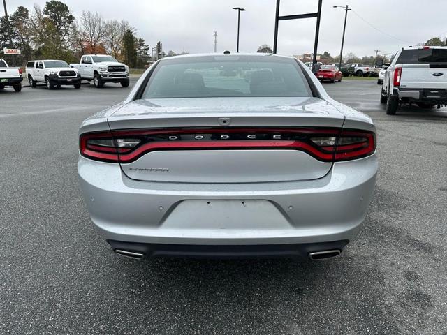 2022 dodge charger sxt