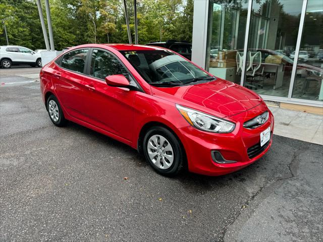 2016 hyundai accent se