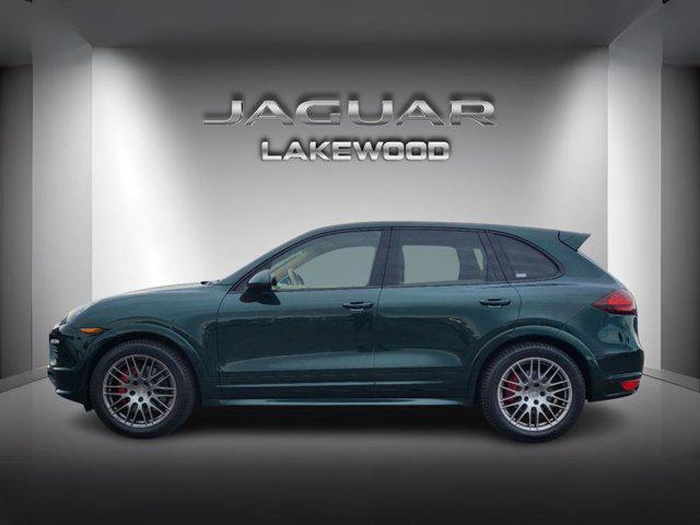 2014 porsche cayenne gts