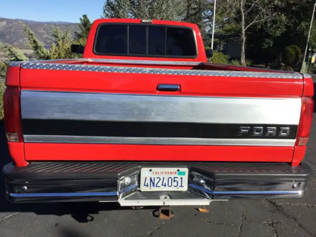 1992 ford f-250 xlt lariat 4x4 very nice condition
