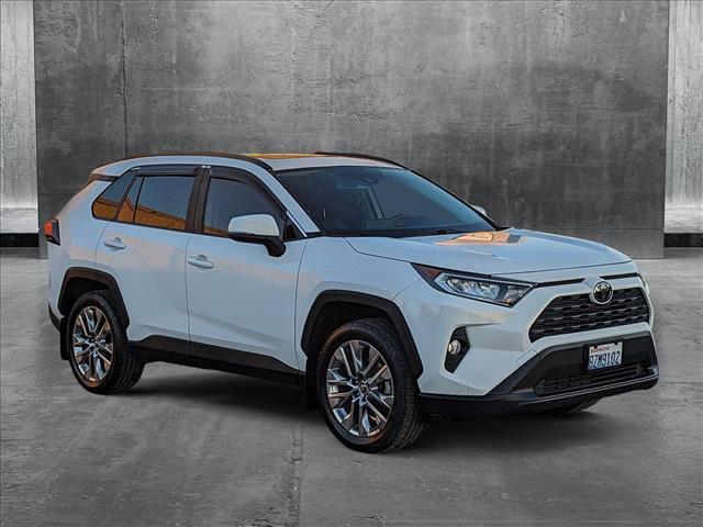 2019 toyota rav4 xle