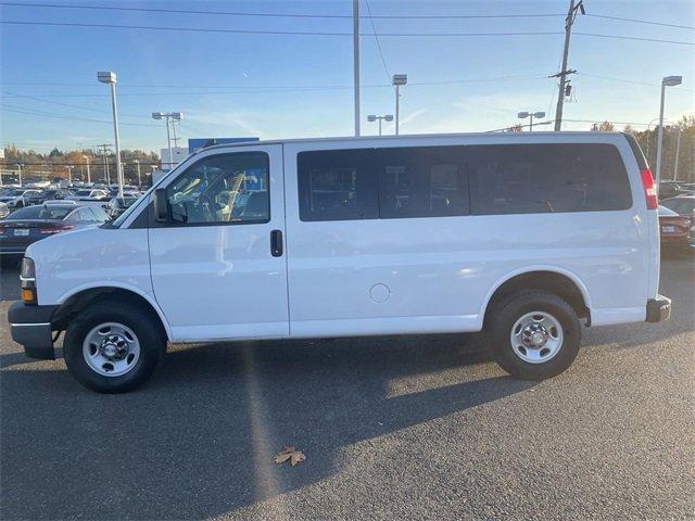 2019 chevrolet express 3500 lt