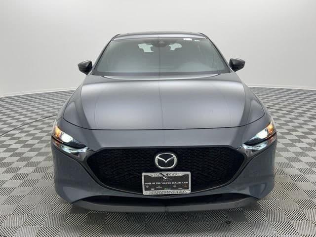 2023 mazda 3 hatchback in des plaines, illinois