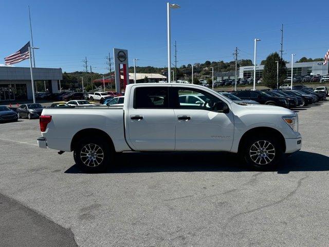 2023 nissan titan sv