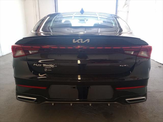 2022 kia k5 gt-line