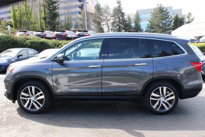 certified 2017 honda pilot 4wd touring bellevue, wa 98006 for sale in bellevue, washington