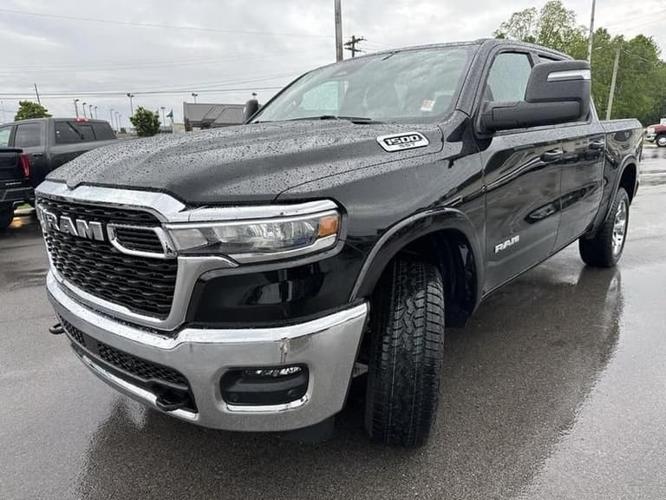 2025 ram 1500 big horn/lone star in frankfort, kentucky