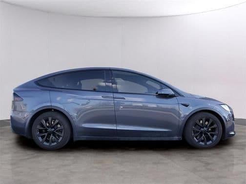2022 tesla model x base in kansas city, missouri