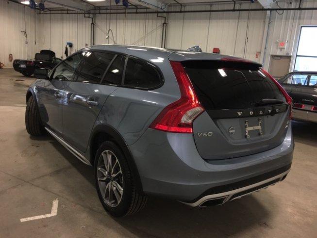 2017 volvo v60 t5 cross country premier awd for sale in scarborough, maine