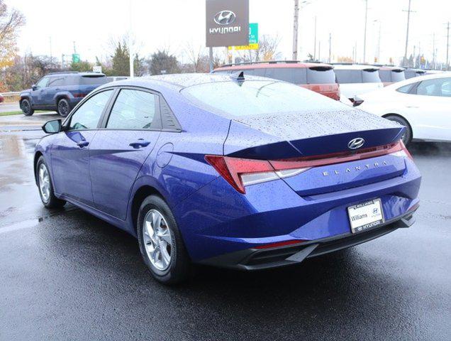 2022 hyundai elantra se