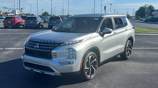 2024 Mitsubishi Outlander